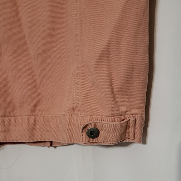 Love Tree Women's Pink Distressed Denim Vest Size Small EUC - Picture 10 of 11